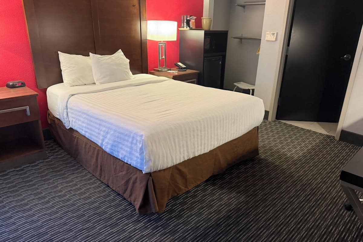 Rum - 1 queensize-sÀng | SÀngtillbehör av högsta kvalitet och Select Comfort-madrasser