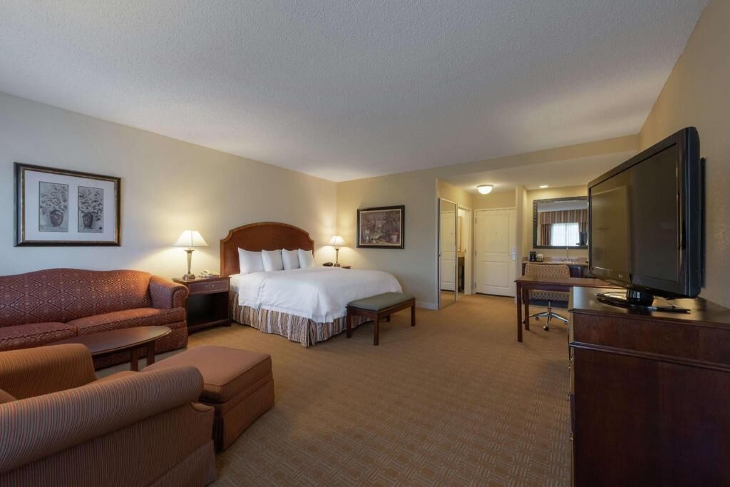 In-room safe, desk, blackout drapes, iron/ironing board