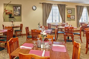 Free daily buffet breakfast 