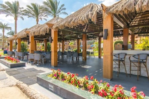 Outdoor dining - Continental Hotel Hurghada (Hurghada)