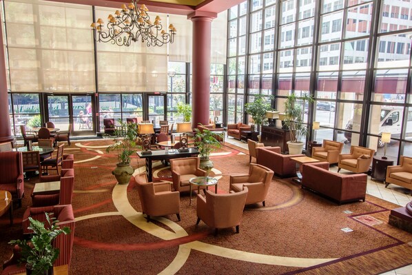 Lobby lounge