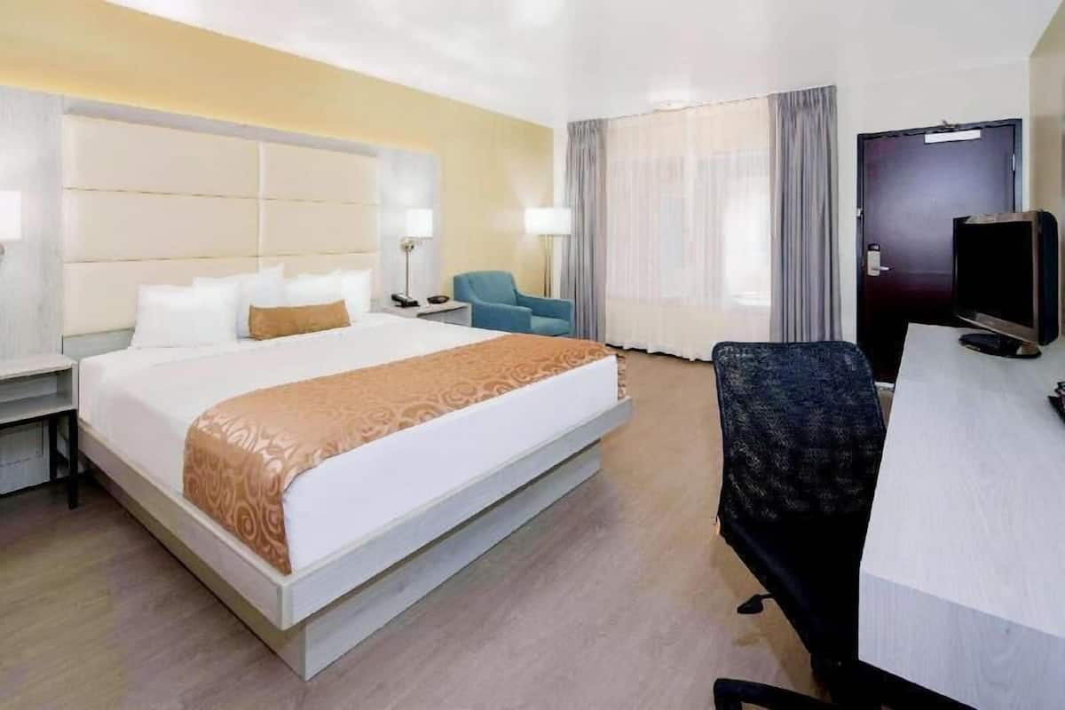 In-room safe, desk, laptop workspace, blackout drapes