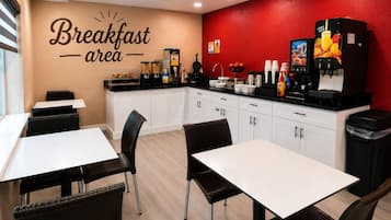 Free daily continental breakfast
