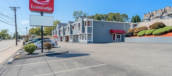 Econo Lodge Cranston - Providence