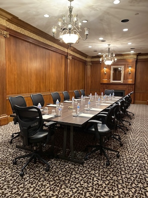 Meeting facility