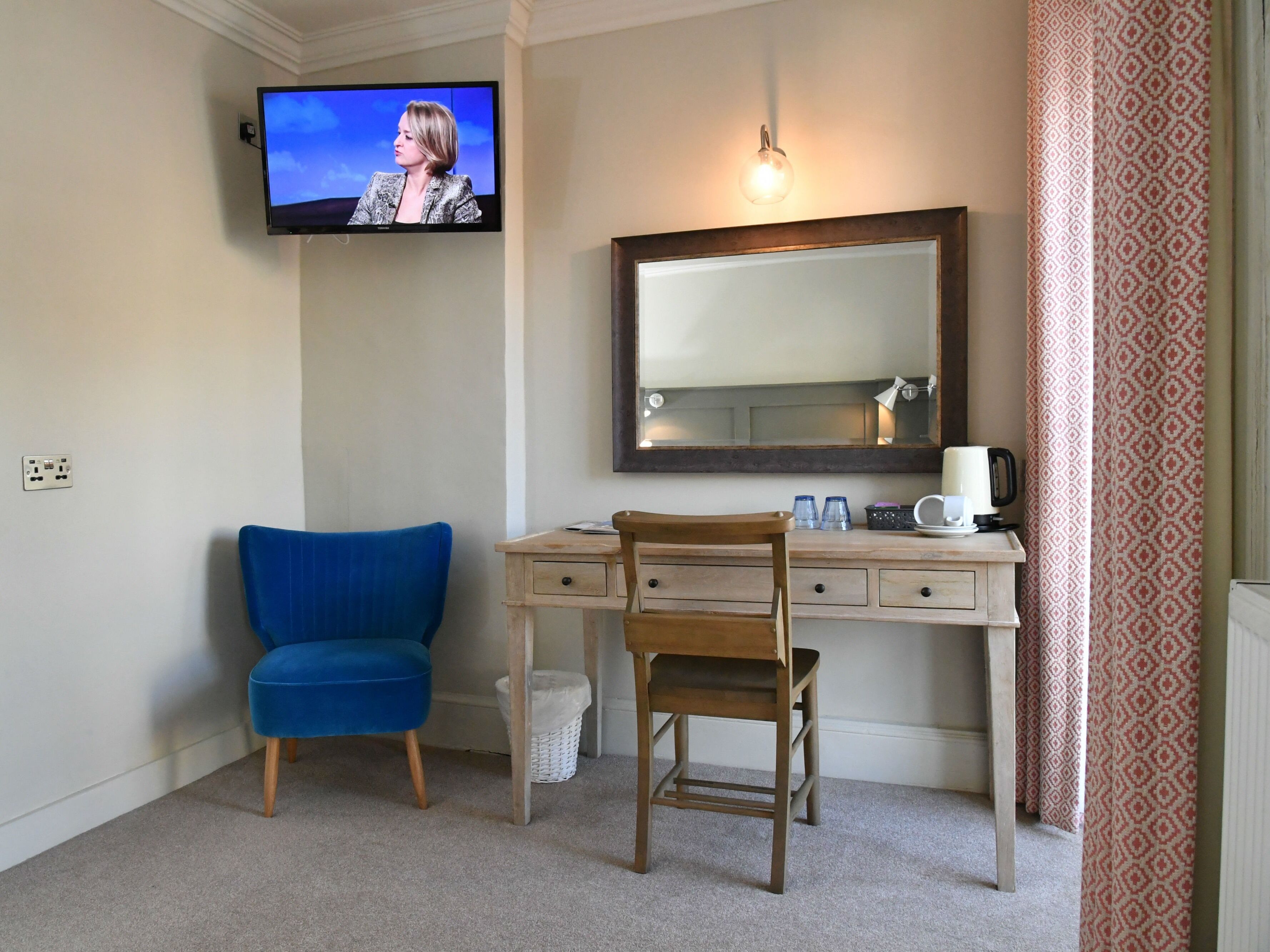 Standard Double Room, Ensuite | 1 bedroom, WiFi