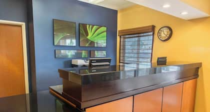 Fairfield Inn & Suites Fargo