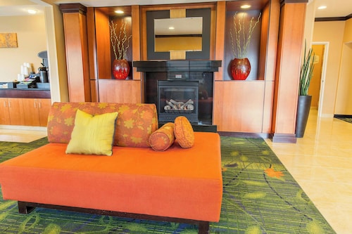 Fairfield Inn & Suites Fargo