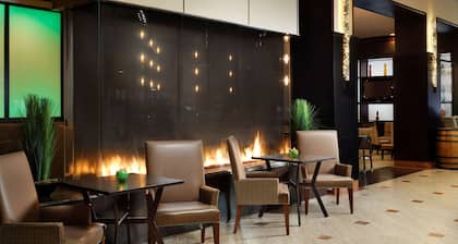 Hilton Rosemont Chicago O'Hare