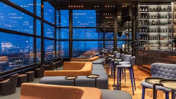 2 bars/lounges, rooftop bar