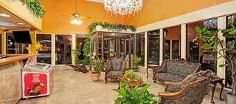 Days Inn by Wyndham Newport News