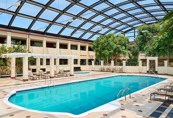Piscine couverte