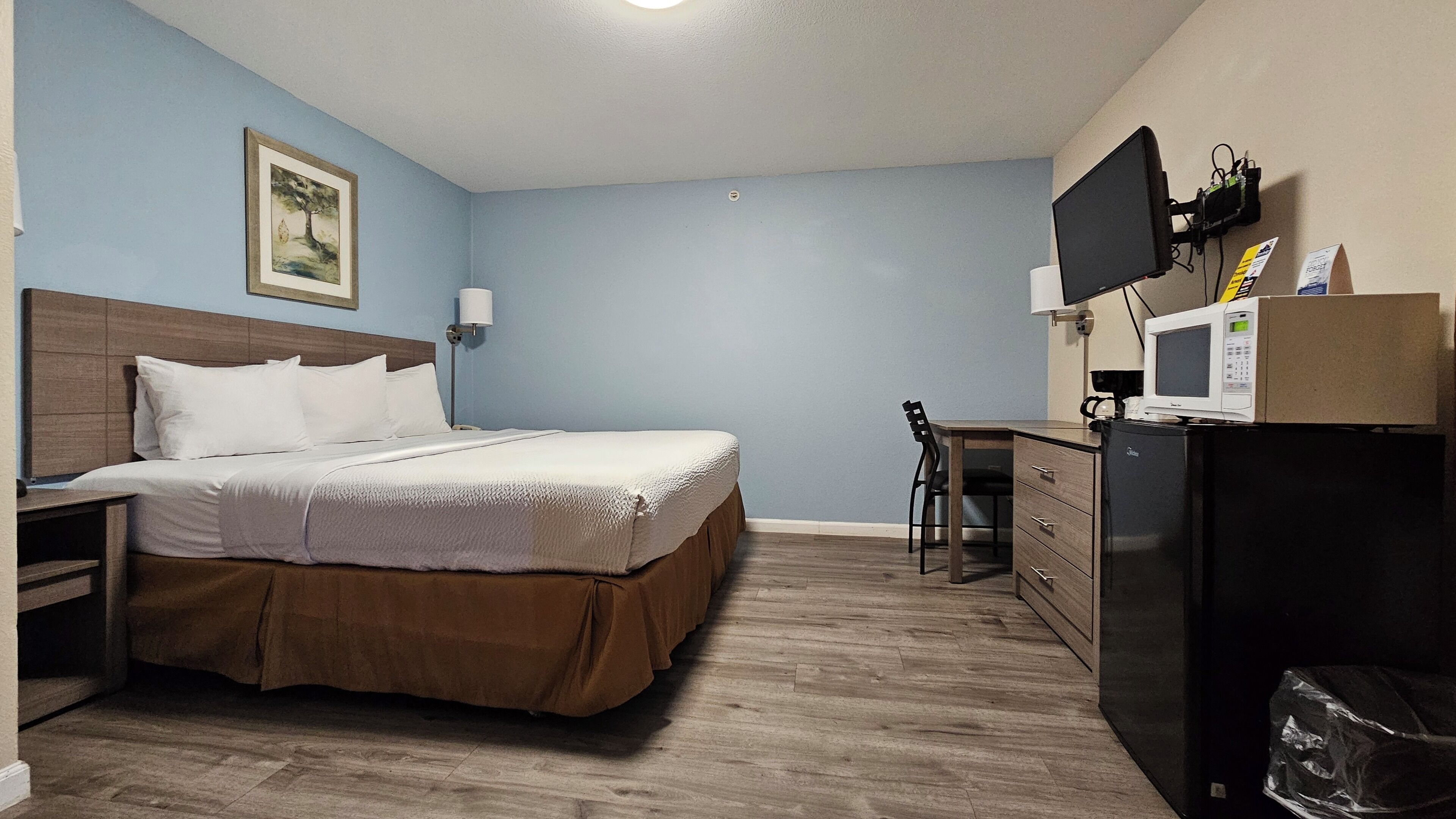 In-room safe, desk, laptop workspace, blackout curtains