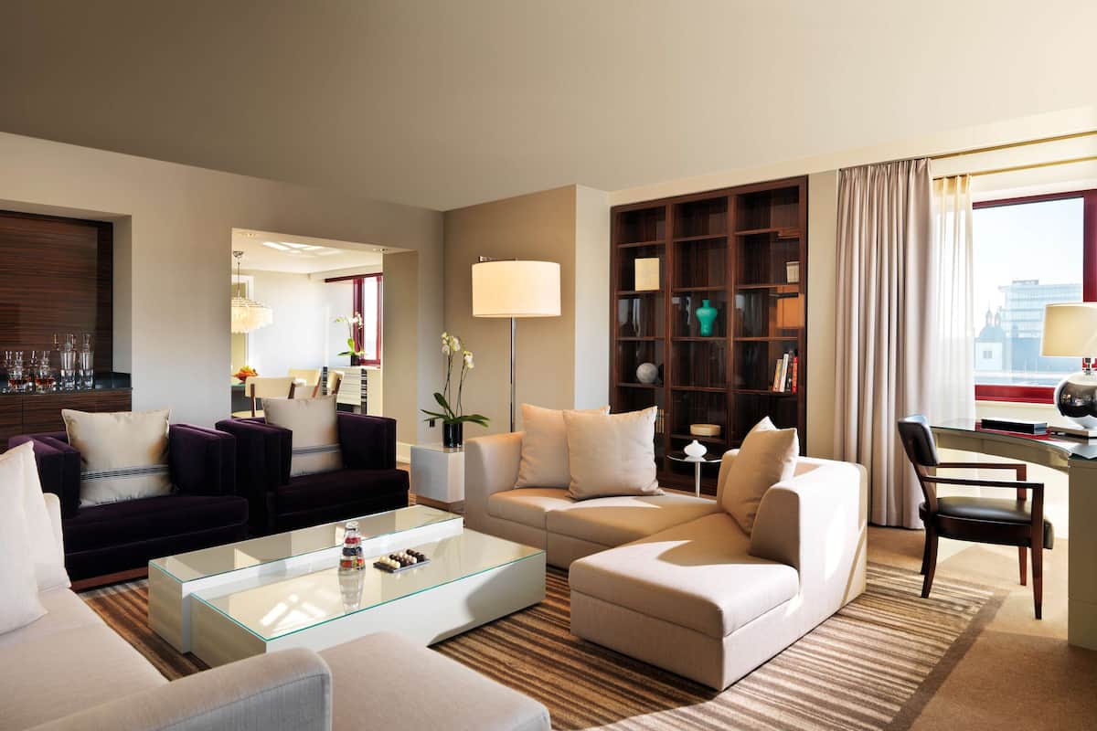 Executive-Suite
