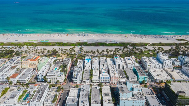 Unclassified image, 1 of 36, button - Boulevard Hotel (Miami Beach)