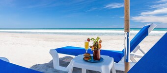 Crowne Plaza Melbourne - Oceanfront by IHG