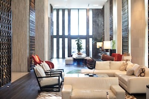 3 bars/lounges, tapas bar, lobby lounge - W South Beach (Miami Beach)