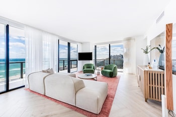Wow Suite, Suite, 2 Bedrooms, Oceanfront | Down comforters, minibar, in-room safe, desk at W South Beach