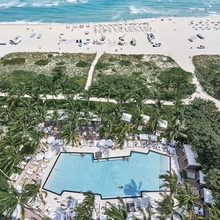 2 outdoor pools, open 9:00 AM to 7:00 PM, cabanas (surcharge)