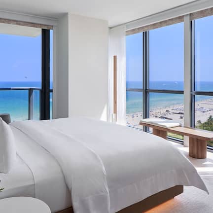 Luxury Oceanfront 3.5 Bdr, Suite, Bedroom 1: 1 King, Bedroom 2: 1 King, Bedroom 3: 1 Queen | Down comforters, minibar, in-room safe, desk