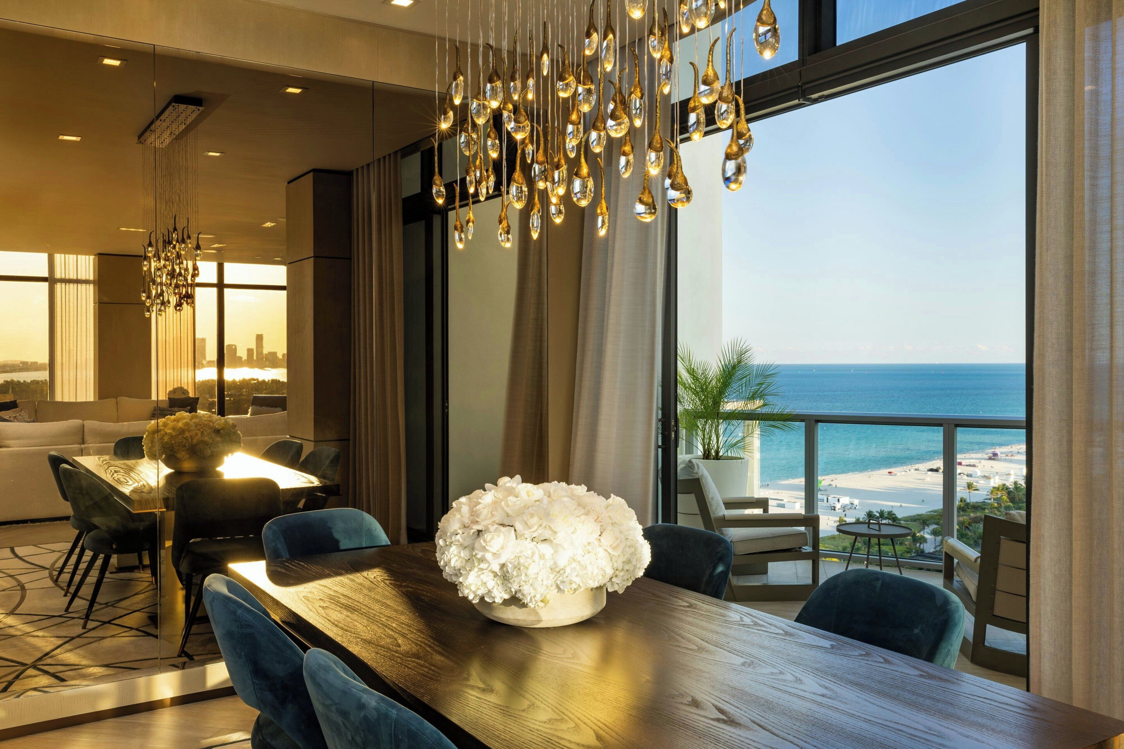 套房, 3 间卧室, 无烟房, 海洋景观 | 羽绒被、迷你吧、客房内保险箱、办公桌