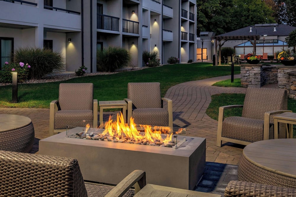 Courtyard by Marriott Boston Andover