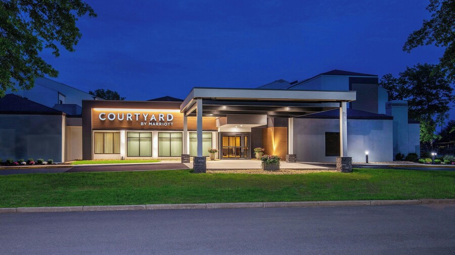 Courtyard by Marriott Boston Andover