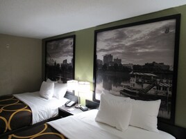 Ropa de cama de alta calidad, escritorio y cortinas blackout 