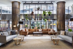 Sala de estar en el lobby