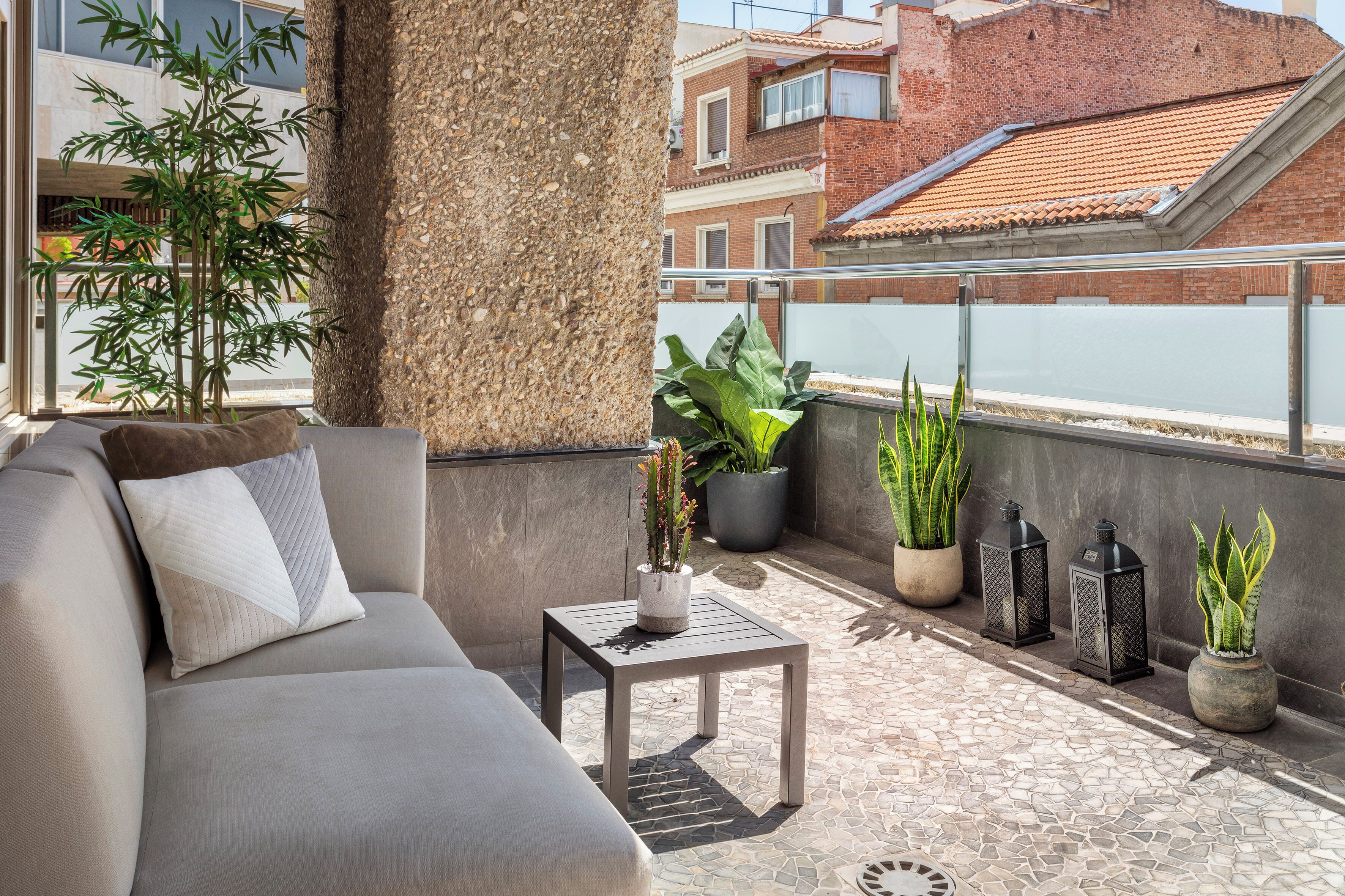 presidential suite | terrace/patio