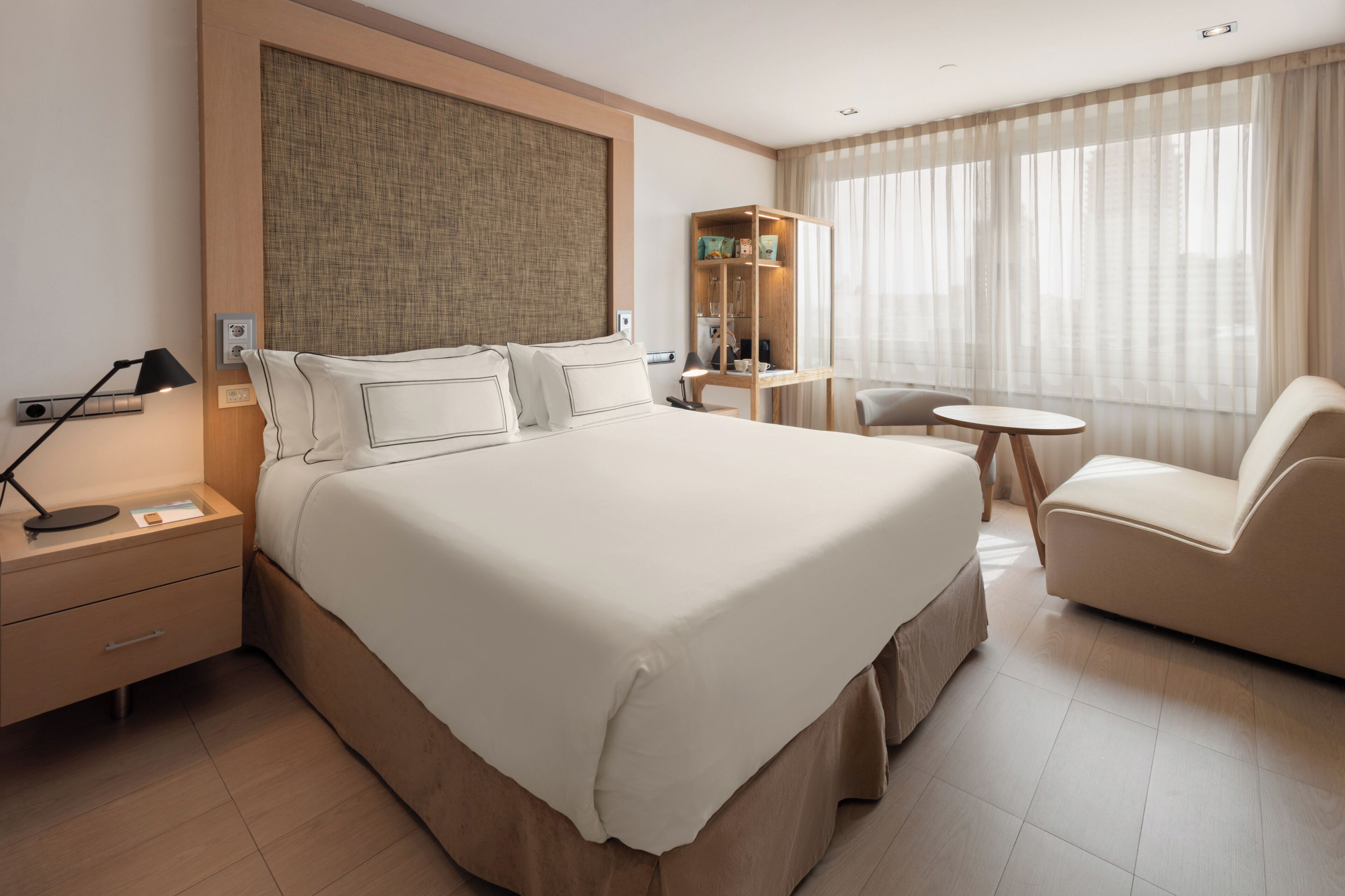 Egyptian cotton sheets, premium bedding, down comforters, pillowtop beds