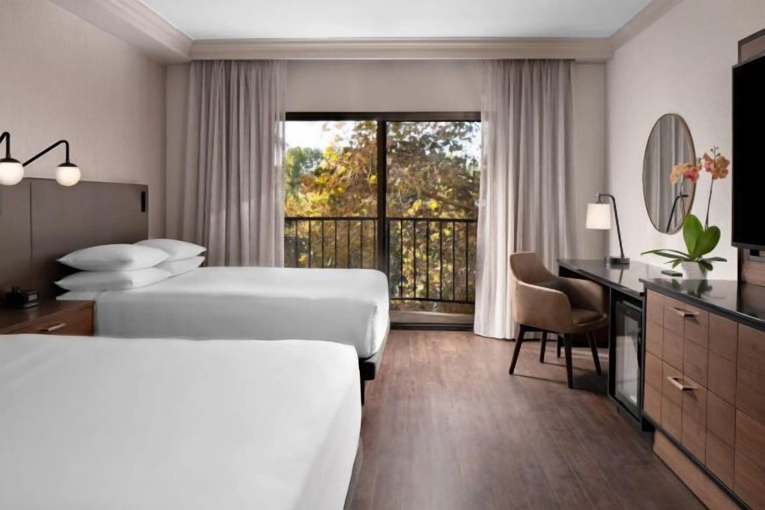 Premium bedding, down duvets, in-room safe, desk