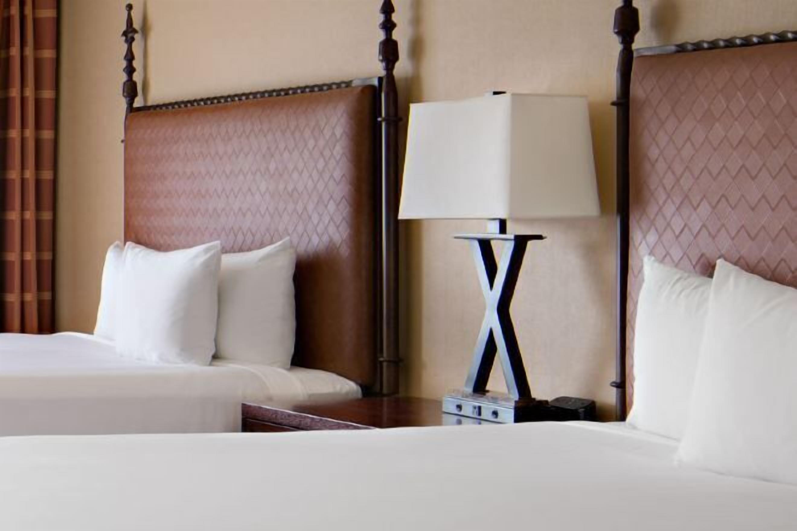 Premium bedding, down duvets, in-room safe, desk