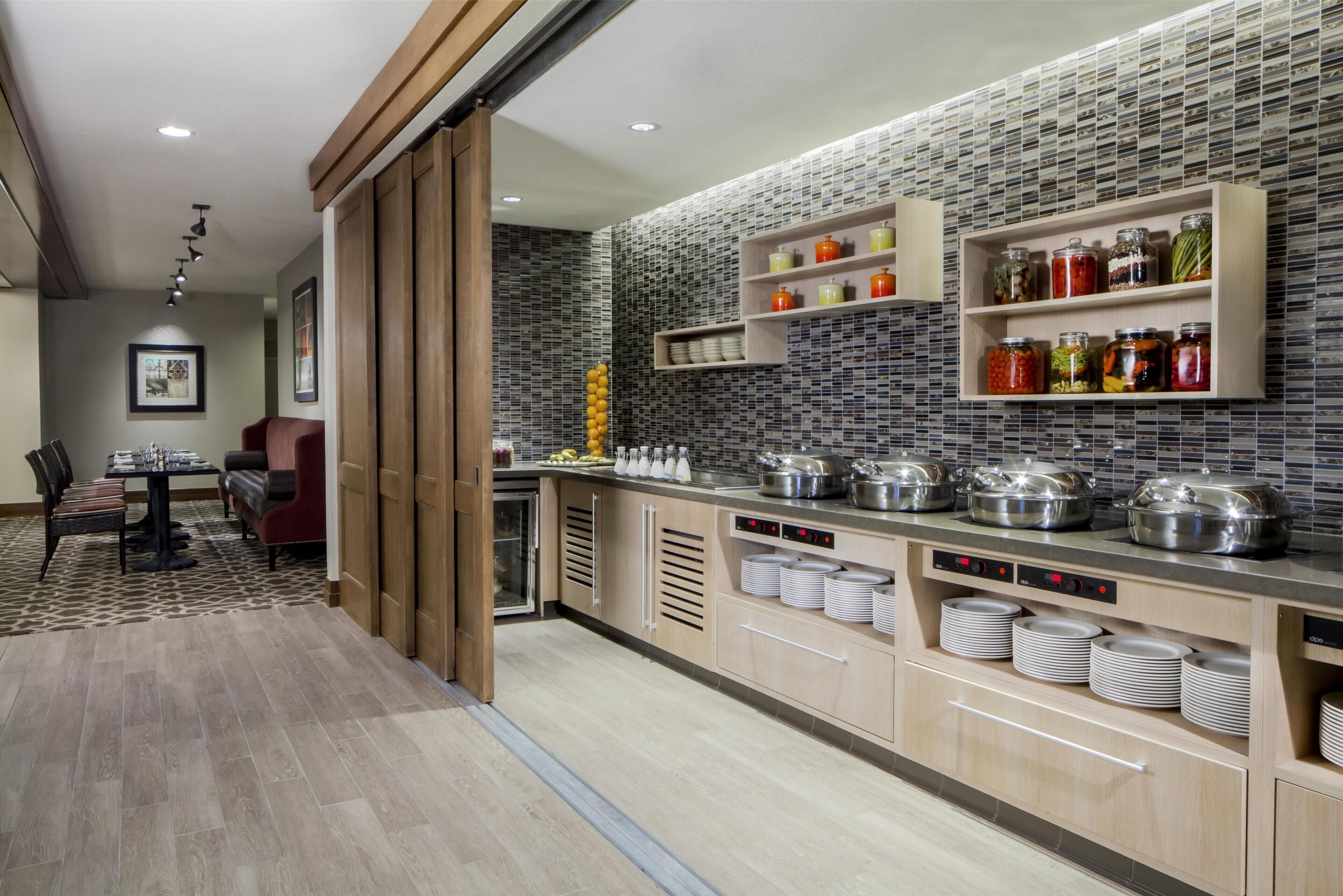 breakfast, lunch, dinner served; american cuisine, garden views