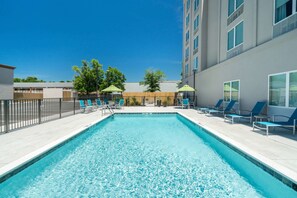 Seasonal outdoor pool