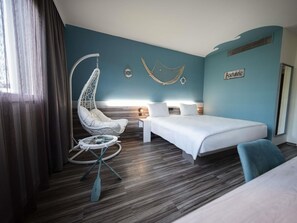 1 bedroom, premium bedding, desk, blackout drapes