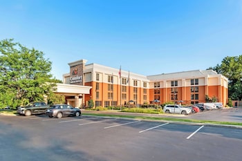 Comfort Inn & Suites Newark - Wilmington