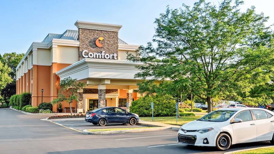 Comfort Inn & Suites Newark - Wilmington