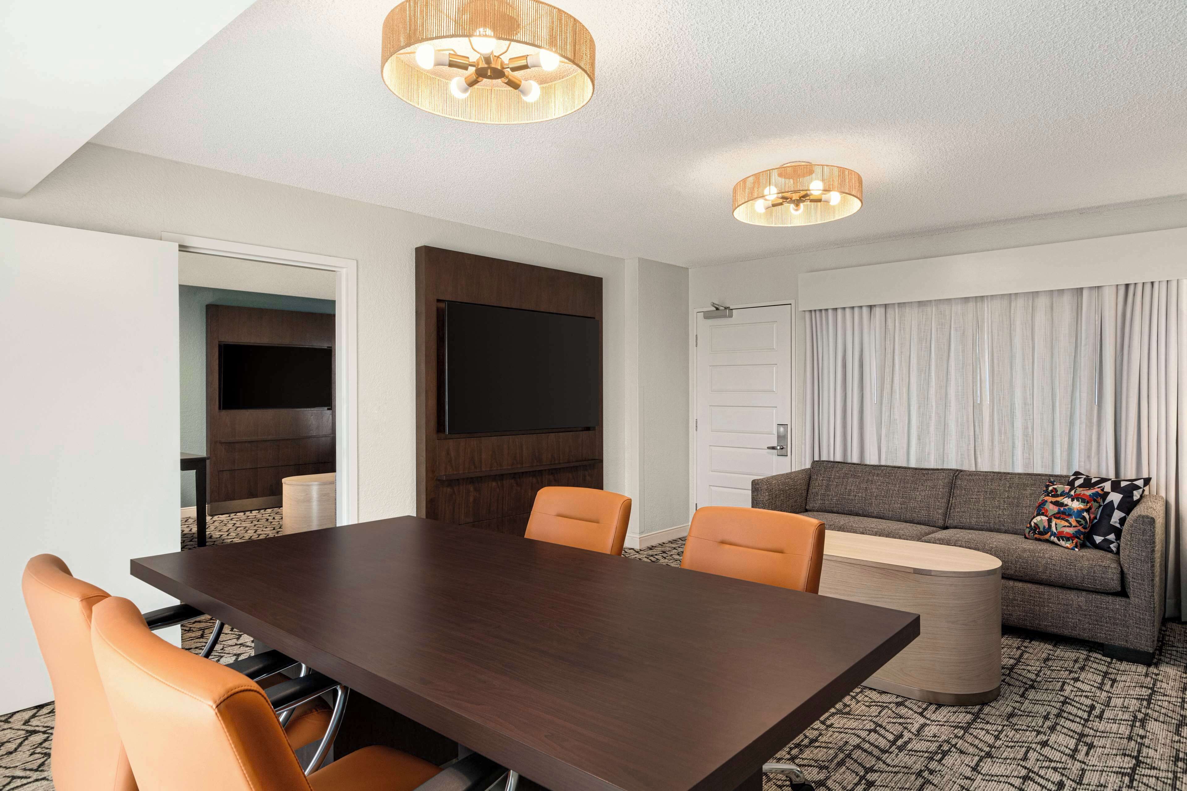 Photo - Embassy Suites by Hilton Fort Lauderdale 17th Street