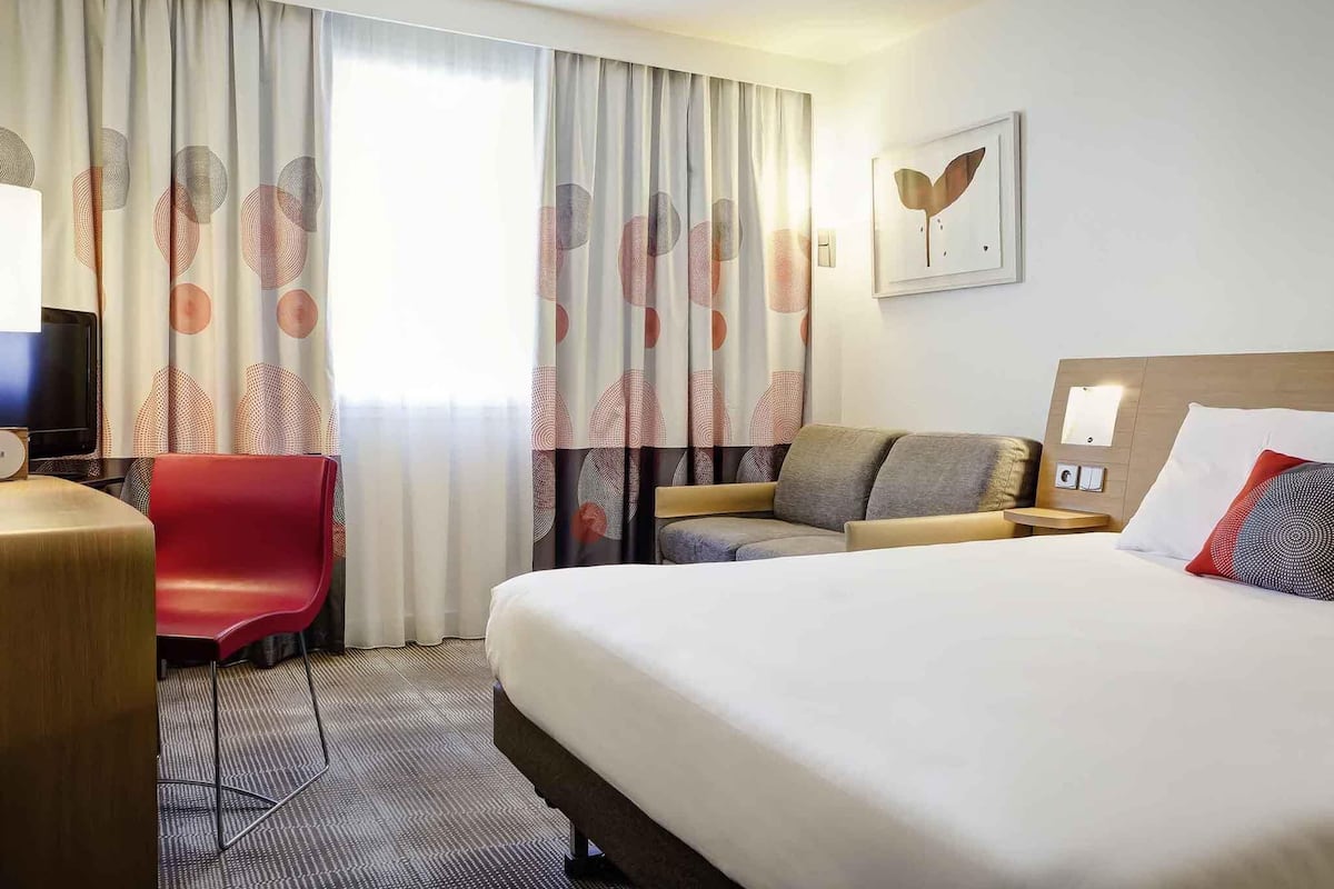Quarto clássico, várias camas | 1 quarto, roupas de cama premium, frigobar, cofres nos quartos
