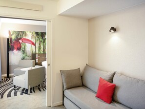 Suite, 1 Queen Bed with Sofa bed | 1 bedroom, premium bedding, minibar, in-room safe - Novotel Lyon Gerland Musée des Confluences (Lyon)