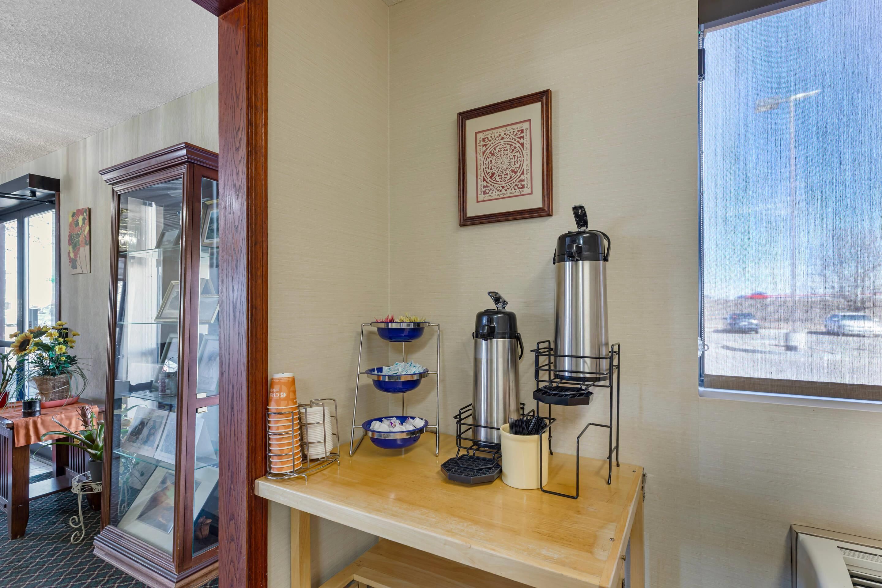 فطور أوروبي مجانًا يوميًا