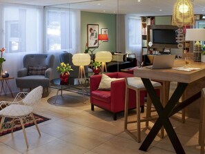 بار (في المنشاة)