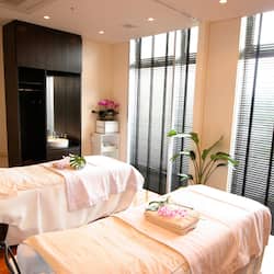Perawatan tubuh, pijat Thailand, body scrub, perawatan wajah, dan pijat