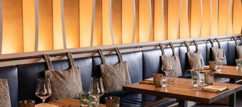 凱薩羅薩奇飯店