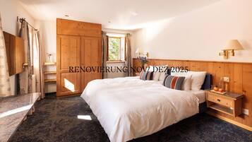 Duplex Premium Suite | Premium bedding, down duvets, minibar, in-room safe