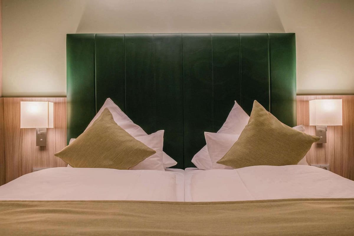 In-room safe, desk, iron/ironing board, free WiFi