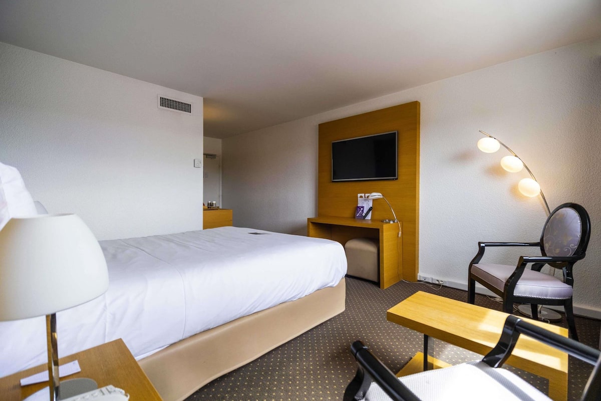 Ropa de cama de alta calidad y minibar