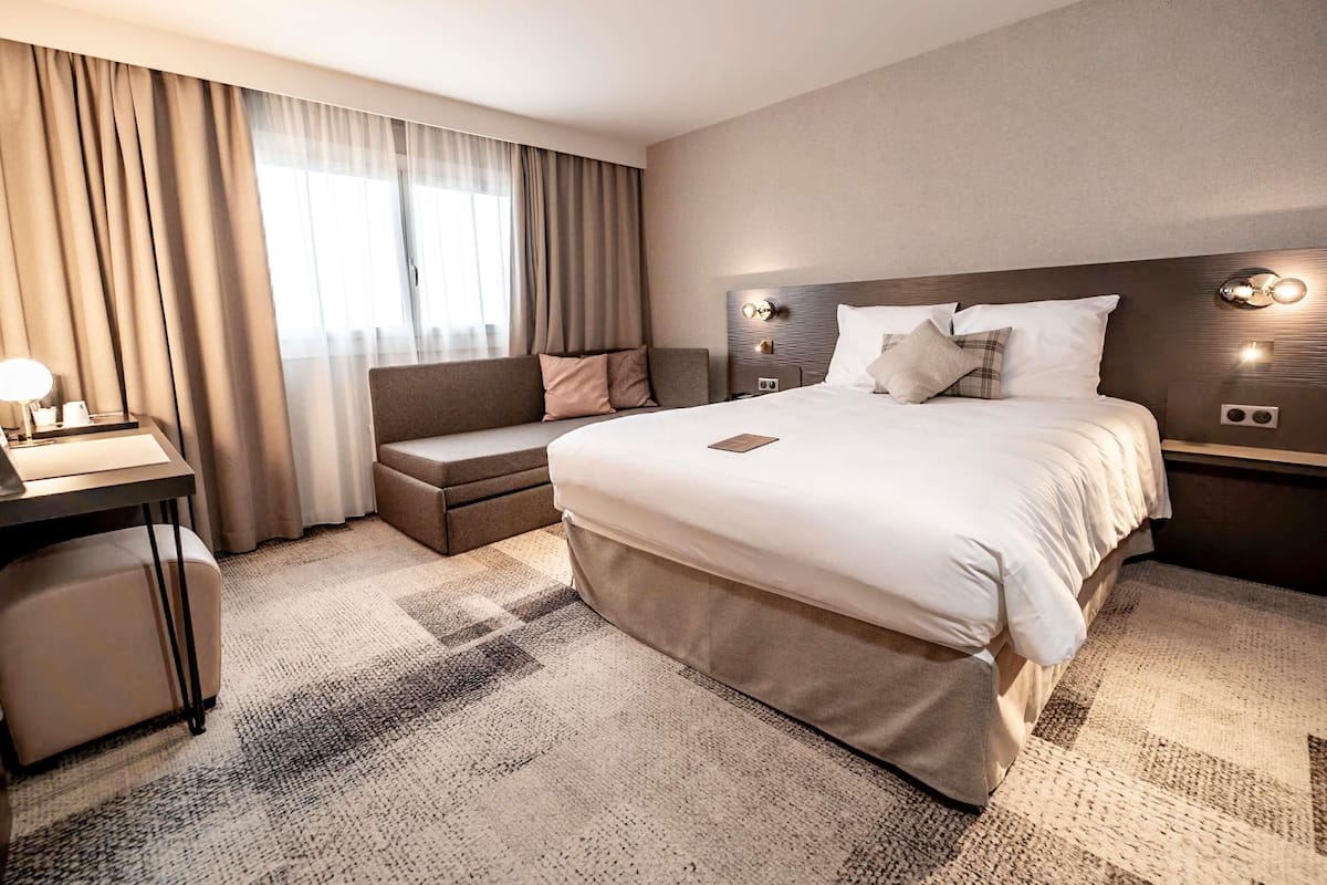 Ropa de cama de alta calidad y minibar