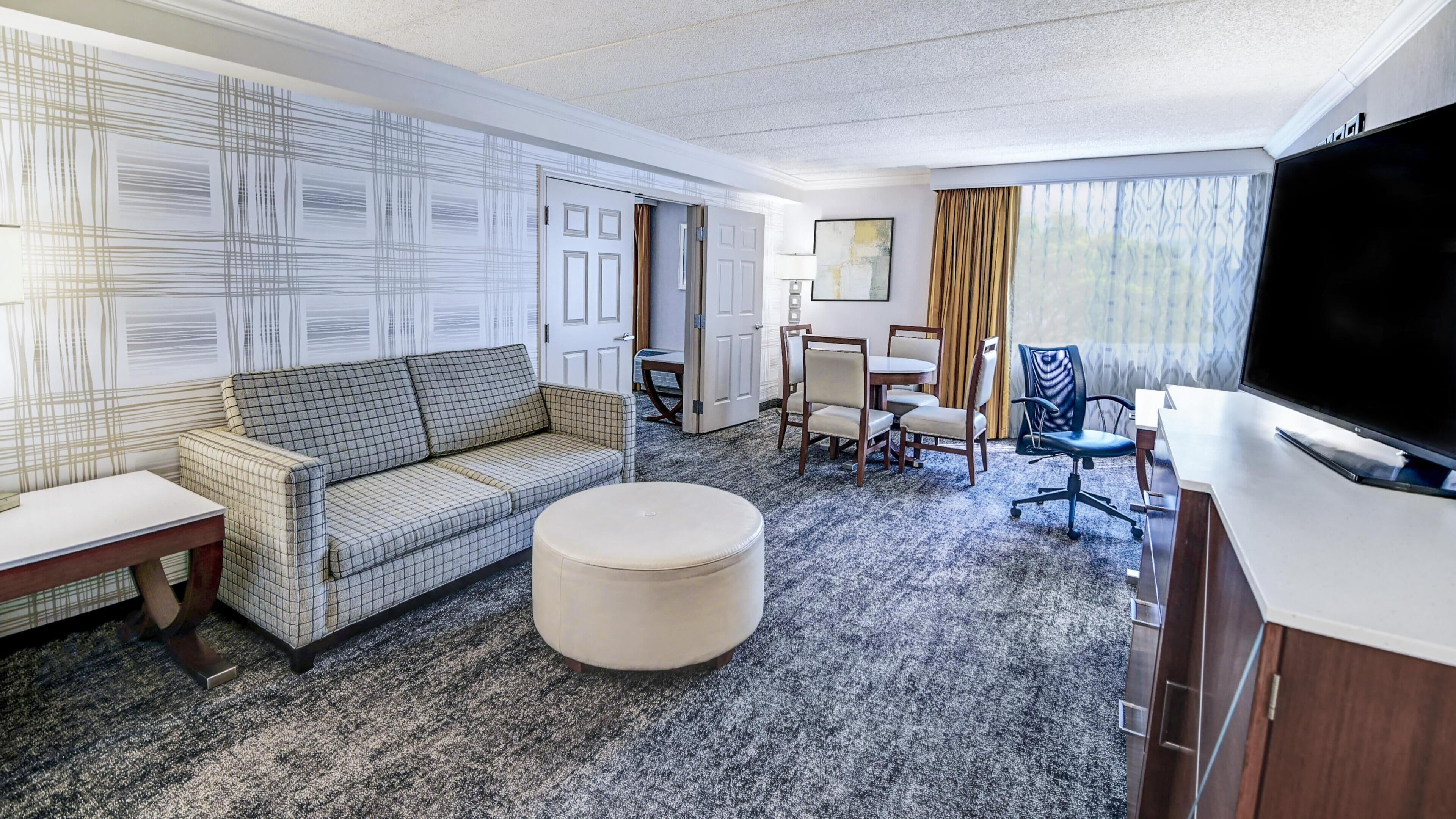 Photo - DoubleTree by Hilton Madison Downtown